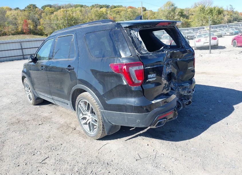 Photo 3 of 2017 Ford Explorer SPORT (VIN 1FM5K8GT4HGD87682)