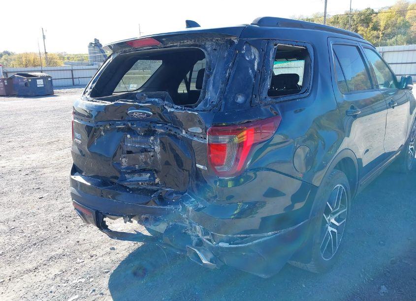 Photo 6 of 2017 Ford Explorer SPORT (VIN 1FM5K8GT4HGD87682)