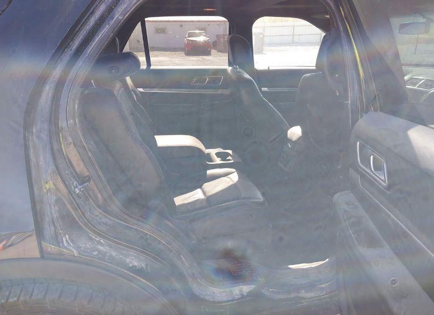 Photo 8 of 2017 Ford Explorer SPORT (VIN 1FM5K8GT4HGD87682)