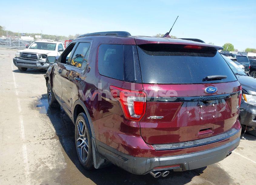 Photo 3 of 2018 Ford Explorer SPORT (VIN 1FM5K8GT4JGB85463)