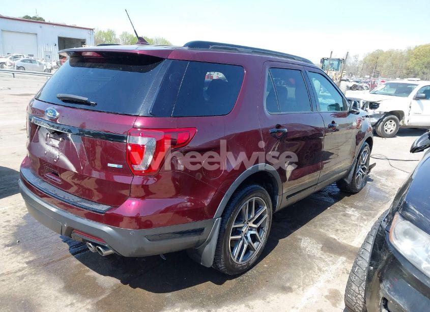 Photo 4 of 2018 Ford Explorer SPORT (VIN 1FM5K8GT4JGB85463)
