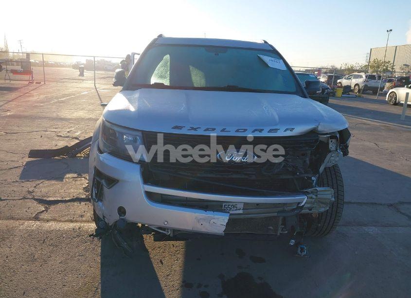 Photo 13 of 2019 Ford Explorer SPORT (VIN 1FM5K8GT4KGB12739)