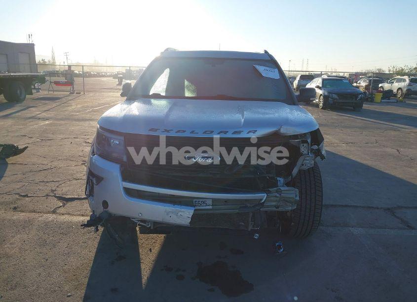 Photo 6 of 2019 Ford Explorer SPORT (VIN 1FM5K8GT4KGB12739)