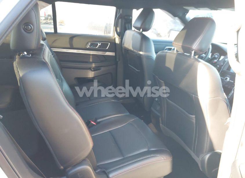 Photo 8 of 2019 Ford Explorer SPORT (VIN 1FM5K8GT4KGB12739)