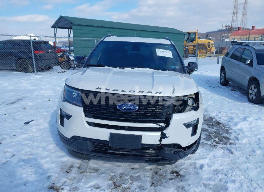 Photo 13 of 2019 Ford Explorer SPORT (VIN 1FM5K8GT4KGB39973)