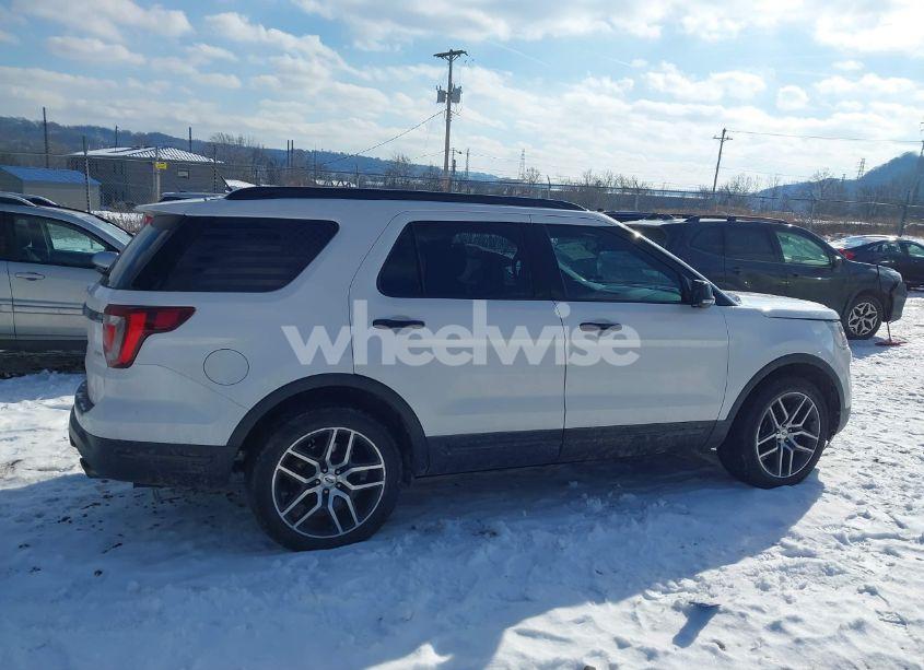 Photo 14 of 2019 Ford Explorer SPORT (VIN 1FM5K8GT4KGB39973)