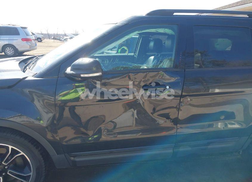 Photo 6 of 2015 Ford Explorer SPORT (VIN 1FM5K8GT5FGA00800)