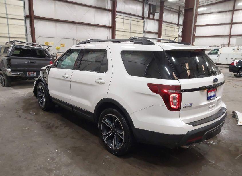 Photo 3 of 2015 Ford Explorer SPORT (VIN 1FM5K8GT5FGC24908)
