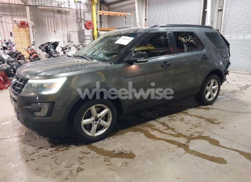 Photo 2 of 2016 Ford Explorer SPORT (VIN 1FM5K8GT5GGB16466)