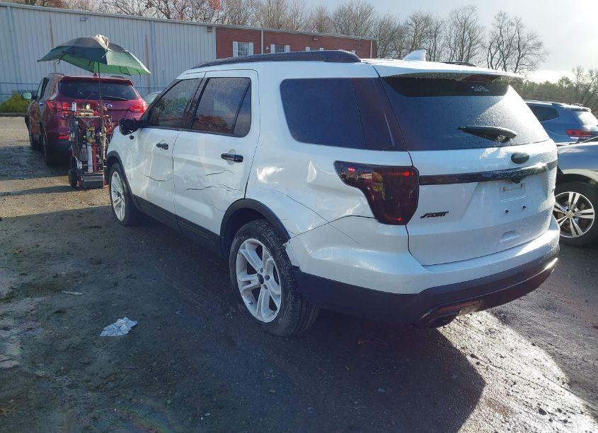 Photo 3 of 2016 Ford Explorer SPORT (VIN 1FM5K8GT5GGB30075)