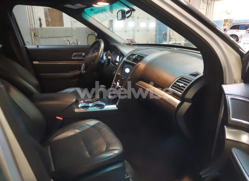 Photo 5 of 2017 Ford Explorer SPORT (VIN 1FM5K8GT5HGA03358)