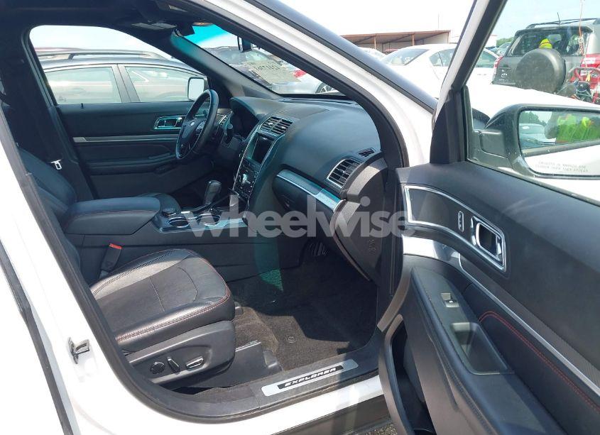 Photo 5 of 2017 Ford Explorer SPORT (VIN 1FM5K8GT5HGA12559)