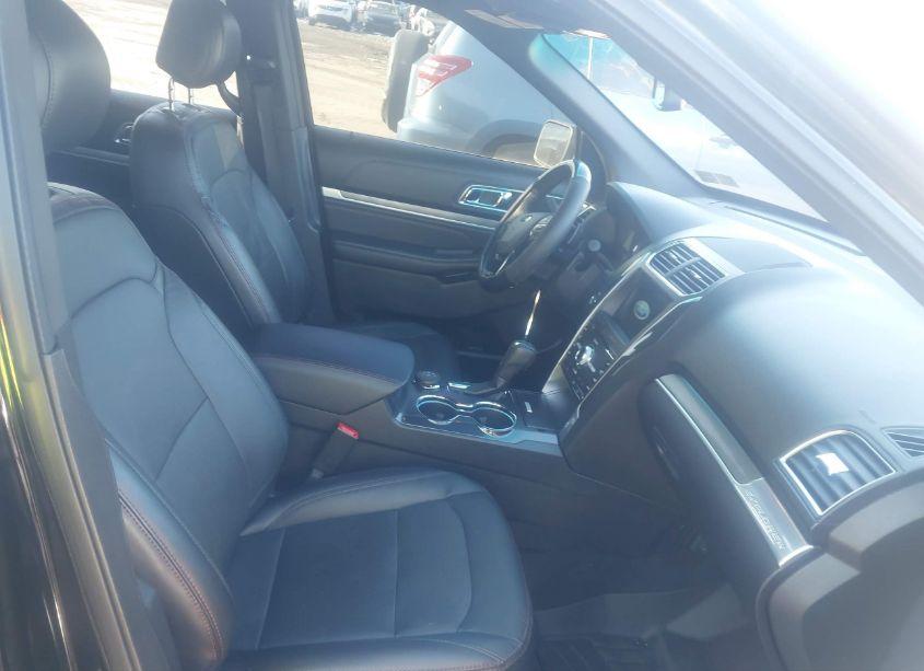 Photo 5 of 2017 Ford Explorer SPORT (VIN 1FM5K8GT5HGA31192)
