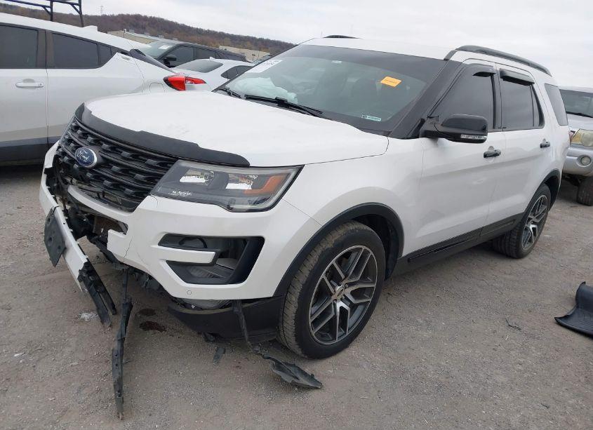 Photo 2 of 2017 Ford Explorer SPORT (VIN 1FM5K8GT5HGD63794)