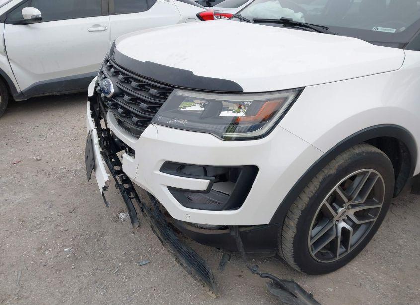 Photo 6 of 2017 Ford Explorer SPORT (VIN 1FM5K8GT5HGD63794)