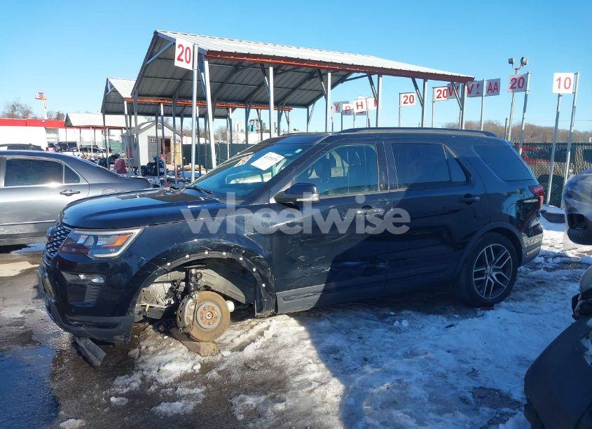 Photo 15 of 2018 Ford Explorer SPORT (VIN 1FM5K8GT5JGB04860)