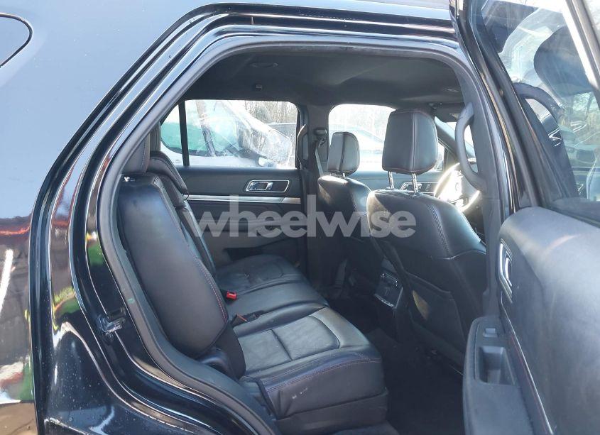 Photo 8 of 2018 Ford Explorer SPORT (VIN 1FM5K8GT5JGB04860)
