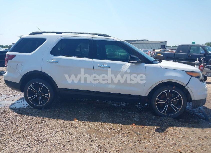 Photo 13 of 2014 Ford Explorer SPORT (VIN 1FM5K8GT6EGC32434)
