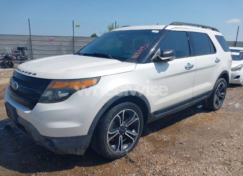 Photo 2 of 2014 Ford Explorer SPORT (VIN 1FM5K8GT6EGC32434)