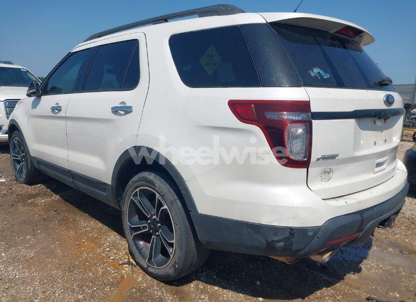 Photo 3 of 2014 Ford Explorer SPORT (VIN 1FM5K8GT6EGC32434)