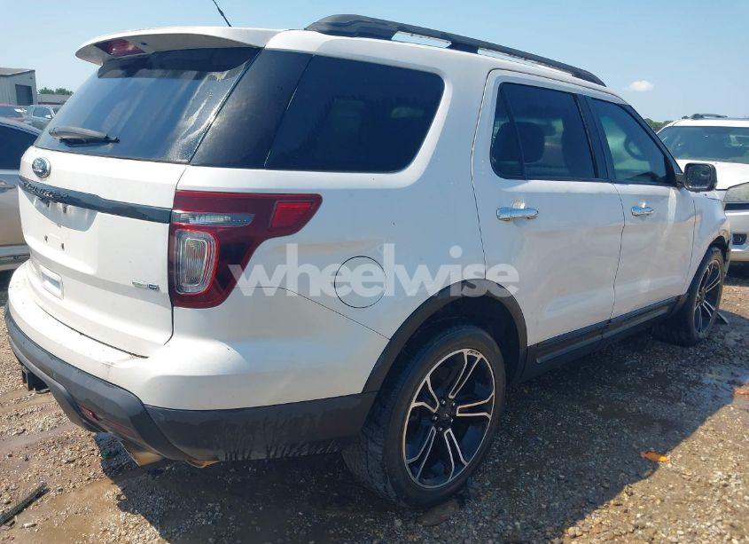 Photo 4 of 2014 Ford Explorer SPORT (VIN 1FM5K8GT6EGC32434)