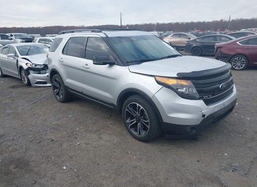 2015 Ford Explorer SPORT (VIN 1FM5K8GT6FGB15552) main photo