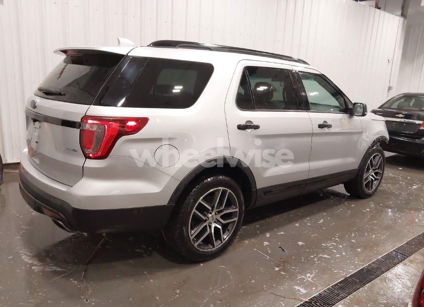 Photo 4 of 2016 Ford Explorer SPORT (VIN 1FM5K8GT6GGA20233)