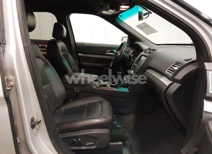 Photo 5 of 2016 Ford Explorer SPORT (VIN 1FM5K8GT6GGA20233)