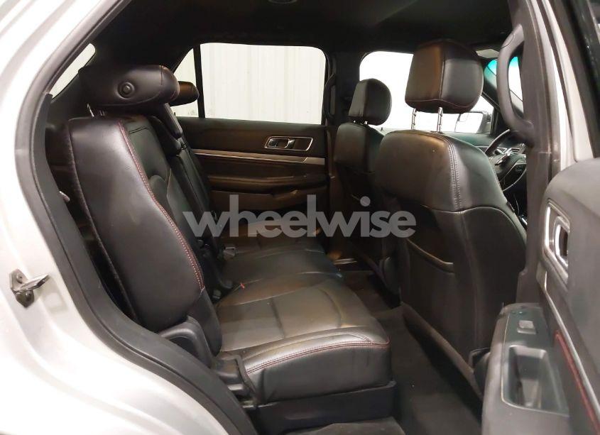 Photo 8 of 2016 Ford Explorer SPORT (VIN 1FM5K8GT6GGA20233)