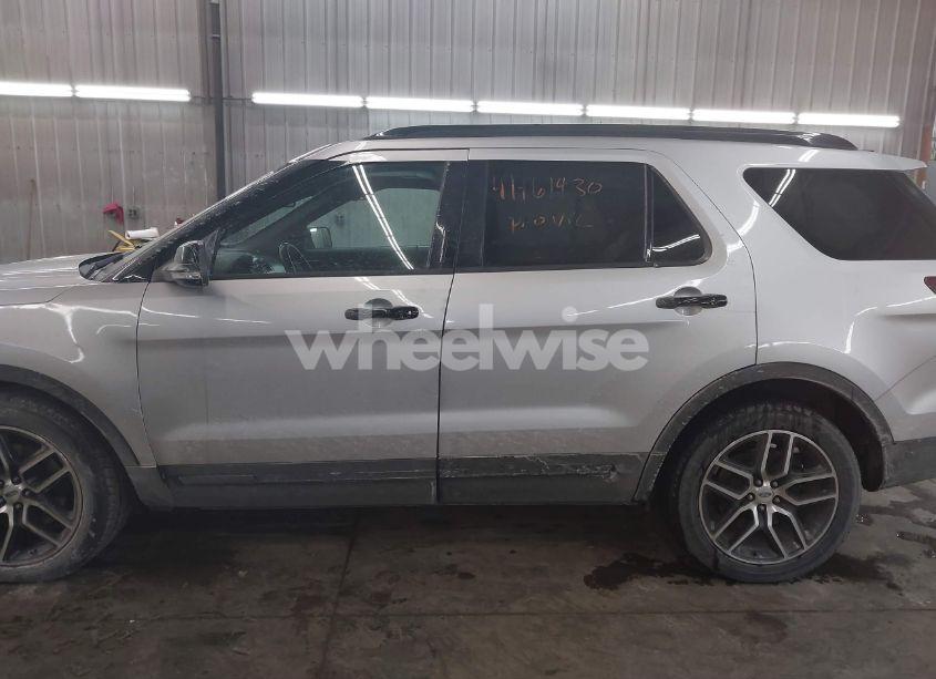 Photo 14 of 2016 Ford Explorer SPORT (VIN 1FM5K8GT6GGA32107)