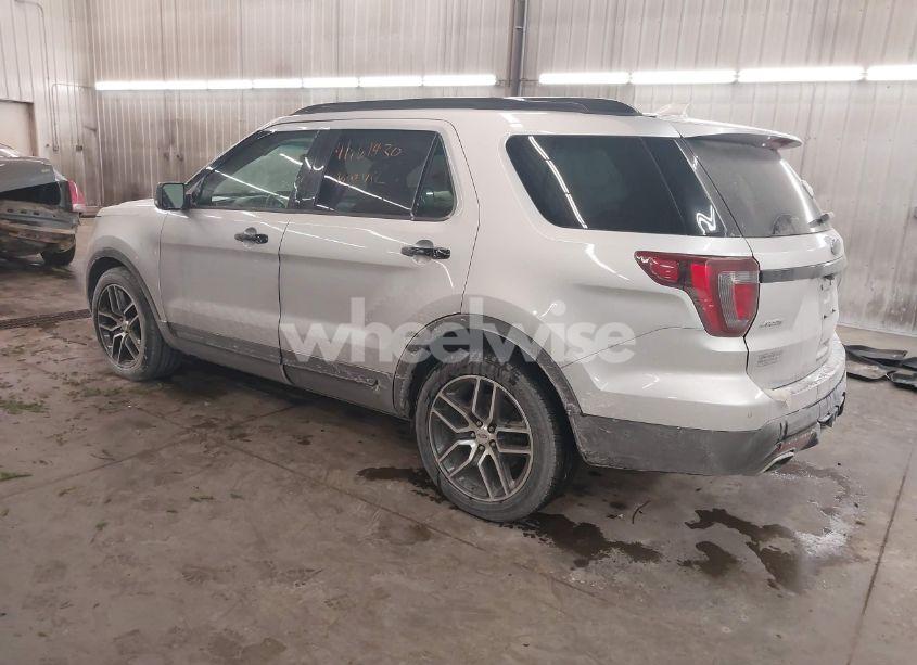 Photo 3 of 2016 Ford Explorer SPORT (VIN 1FM5K8GT6GGA32107)