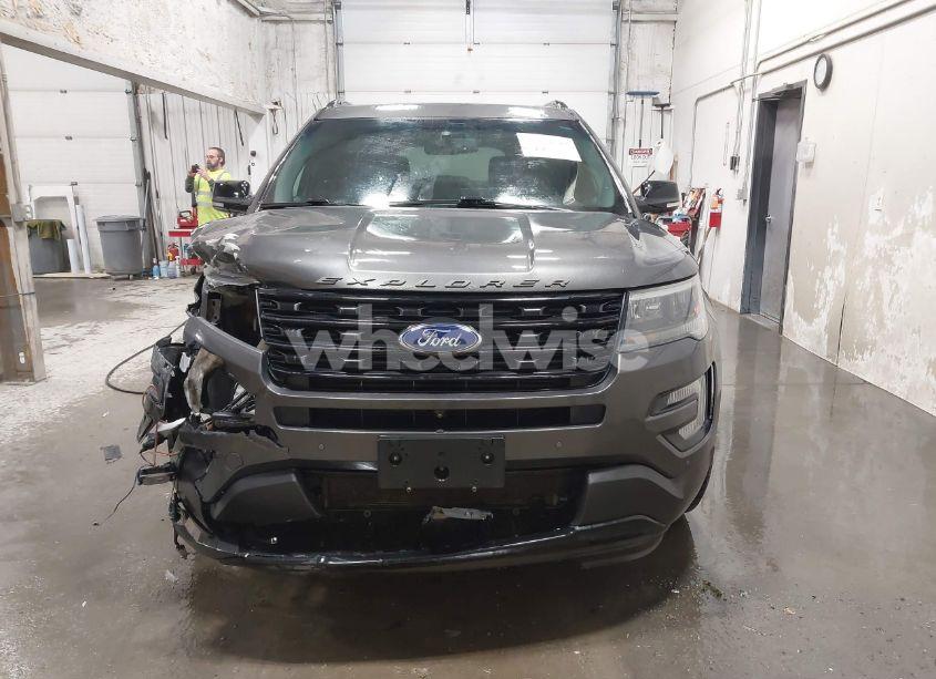 Photo 12 of 2016 Ford Explorer SPORT (VIN 1FM5K8GT6GGB38718)