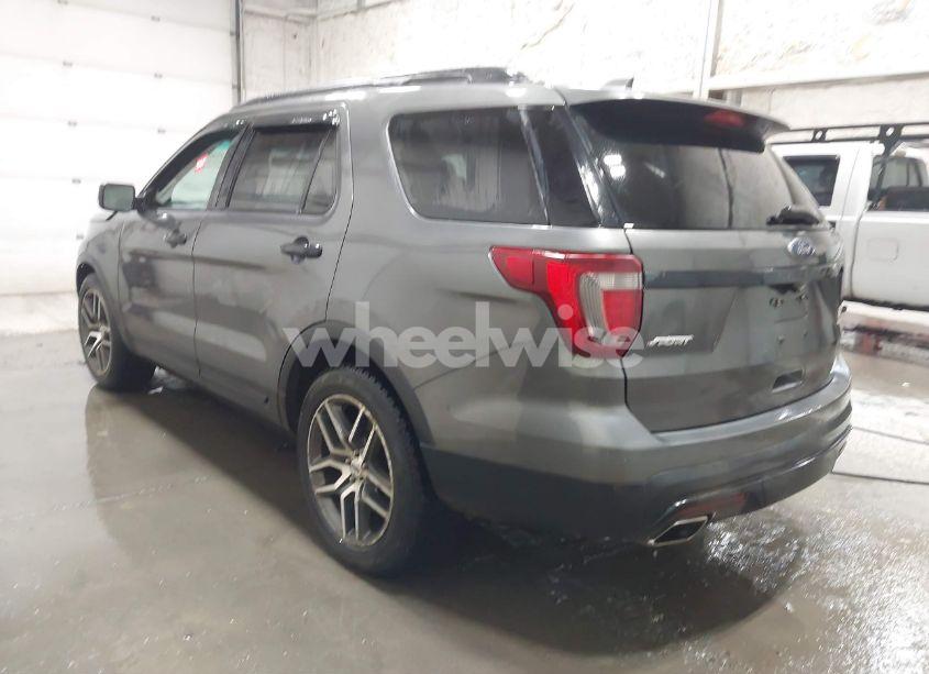 Photo 3 of 2016 Ford Explorer SPORT (VIN 1FM5K8GT6GGB38718)