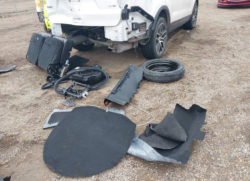 Photo 22 of 2016 Ford Explorer SPORT (VIN 1FM5K8GT6GGC33473)