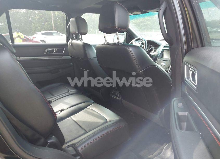 Photo 8 of 2016 Ford Explorer SPORT (VIN 1FM5K8GT6GGC82785)