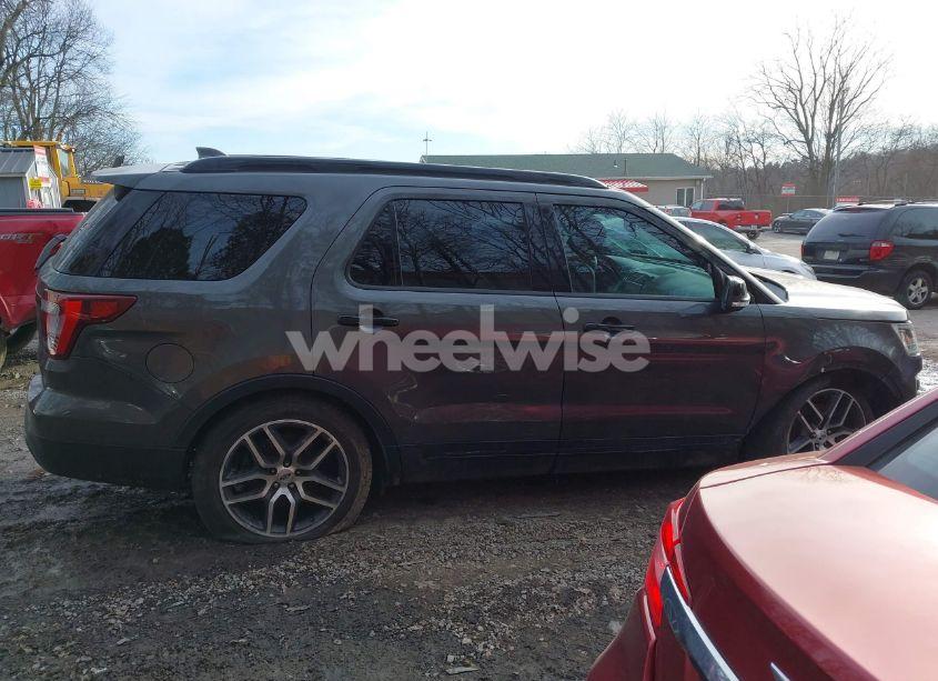 Photo 13 of 2016 Ford Explorer SPORT (VIN 1FM5K8GT6GGC83628)