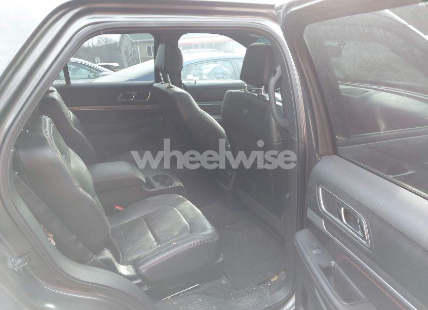 Photo 8 of 2016 Ford Explorer SPORT (VIN 1FM5K8GT6GGC83628)
