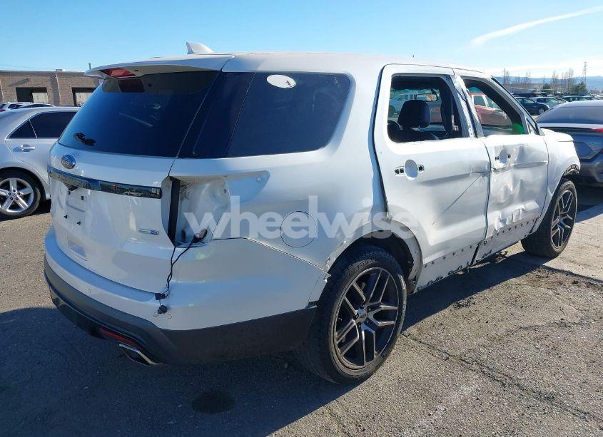 Photo 4 of 2016 Ford Explorer SPORT (VIN 1FM5K8GT6GGD03666)