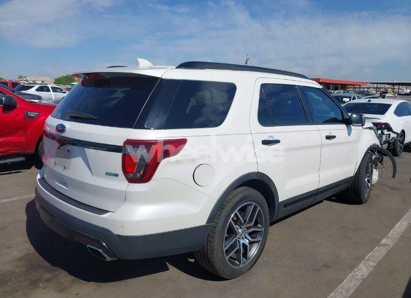 Photo 4 of 2017 Ford Explorer SPORT (VIN 1FM5K8GT6HGA43481)