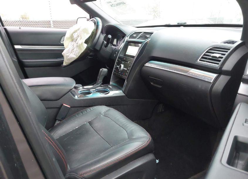 Photo 5 of 2017 Ford Explorer SPORT (VIN 1FM5K8GT6HGA62127)