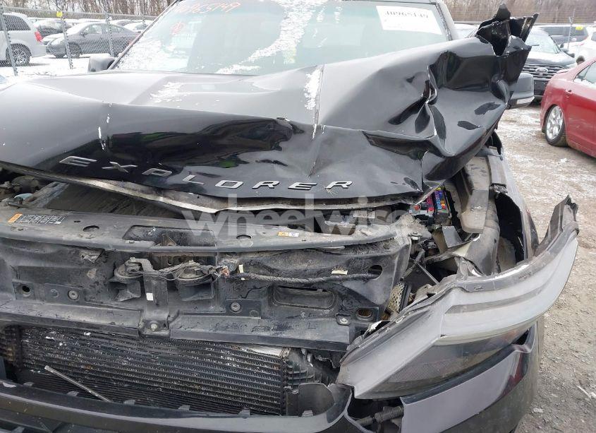 Photo 6 of 2017 Ford Explorer SPORT (VIN 1FM5K8GT6HGB38428)