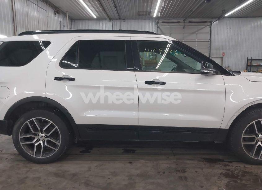 Photo 14 of 2017 Ford Explorer SPORT (VIN 1FM5K8GT6HGB39997)