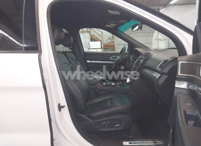 Photo 5 of 2017 Ford Explorer SPORT (VIN 1FM5K8GT6HGB39997)