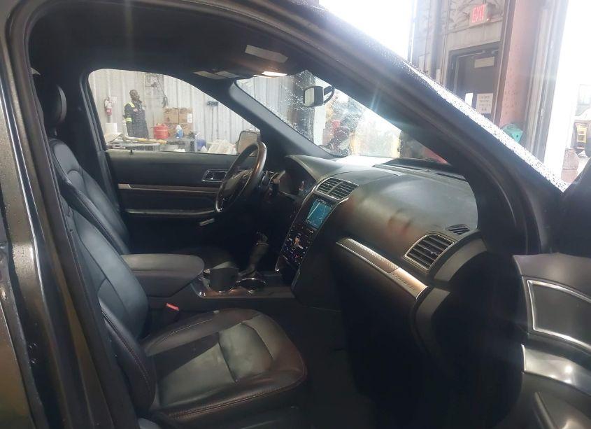 Photo 5 of 2017 Ford Explorer SPORT (VIN 1FM5K8GT6HGC82593)