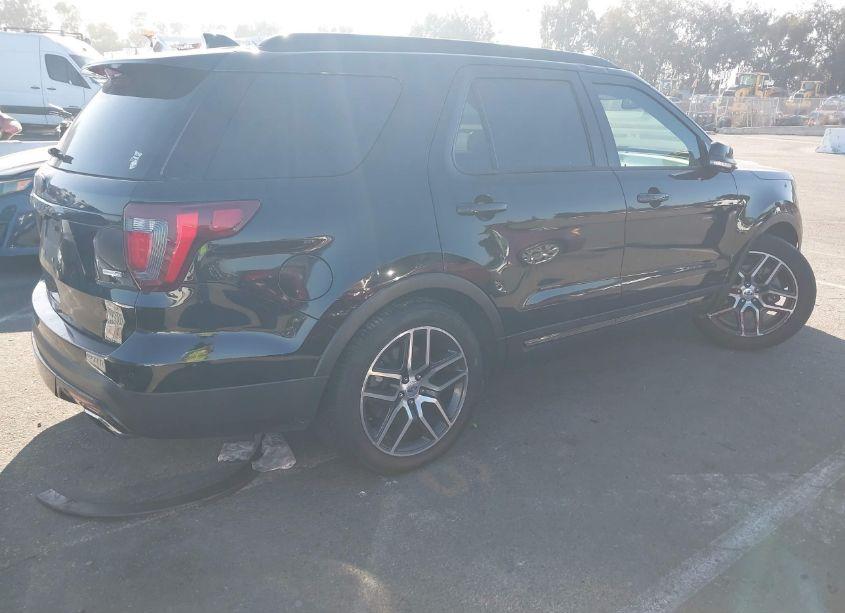 Photo 4 of 2017 Ford Explorer SPORT (VIN 1FM5K8GT6HGD54683)