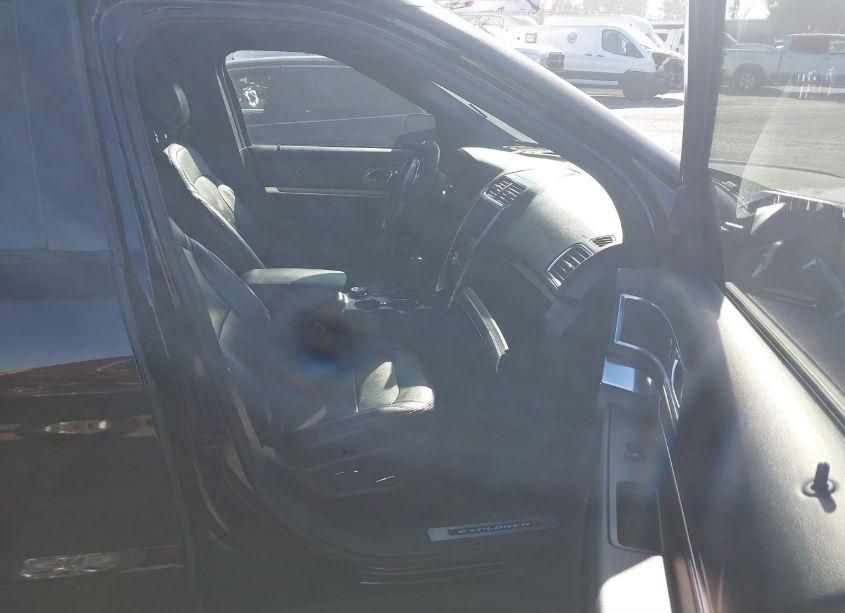 Photo 5 of 2017 Ford Explorer SPORT (VIN 1FM5K8GT6HGD54683)