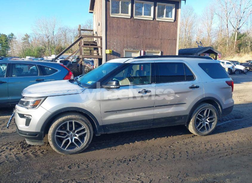 Photo 14 of 2018 Ford Explorer SPORT (VIN 1FM5K8GT6JGA50257)