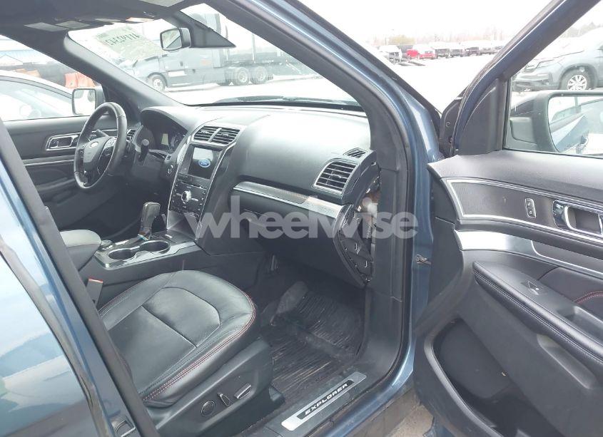 Photo 5 of 2018 Ford Explorer SPORT (VIN 1FM5K8GT6JGB86856)