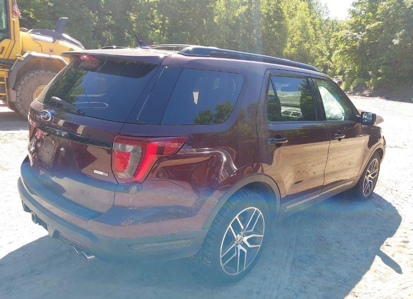 Photo 4 of 2019 Ford Explorer SPORT (VIN 1FM5K8GT6KGB50585)