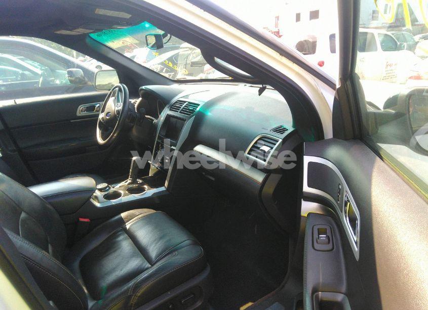 Photo 5 of 2014 Ford Explorer SPORT (VIN 1FM5K8GT7EGA77876)